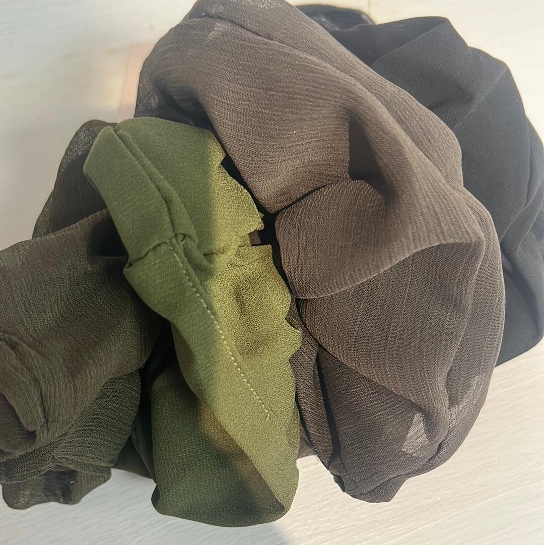 Kitsch Crepe Scrunchies-Moss
