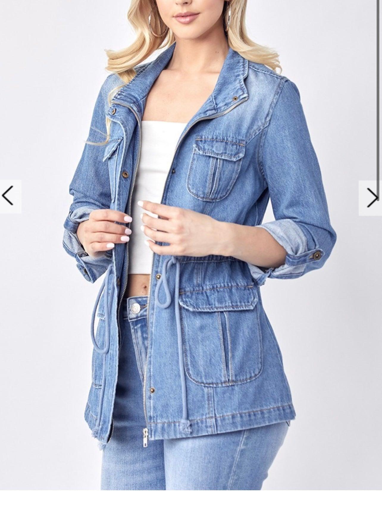 Anorak Light Weight Jacket in Medium Colour