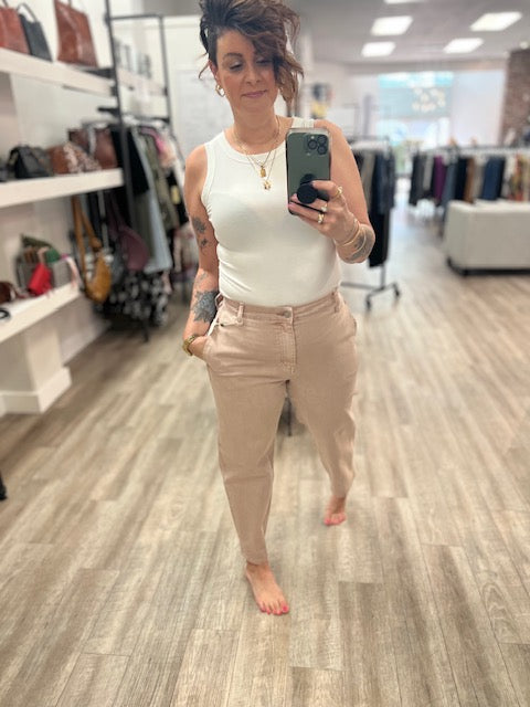 Mar High Rise Slim Barrel in Dusty Pink