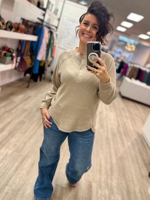 Seven Button Henley Sweater in Ash Mocha