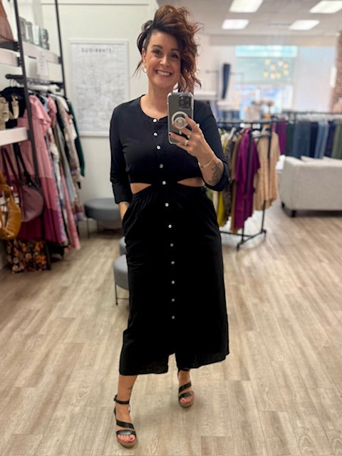3/4 Sleeve Button Down Cut Out Midi Dress in Black