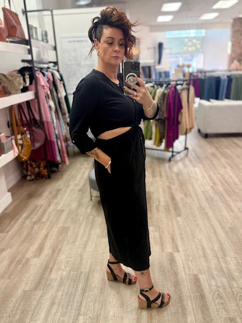 3/4 Sleeve Button Down Cut Out Midi Dress in Black