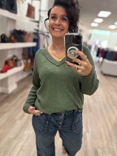 Ribbed V-Neck Drop Shoulder Top in Dark Olive