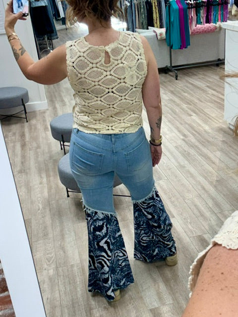 Wild Side Flare Jeans in Washed Denim
