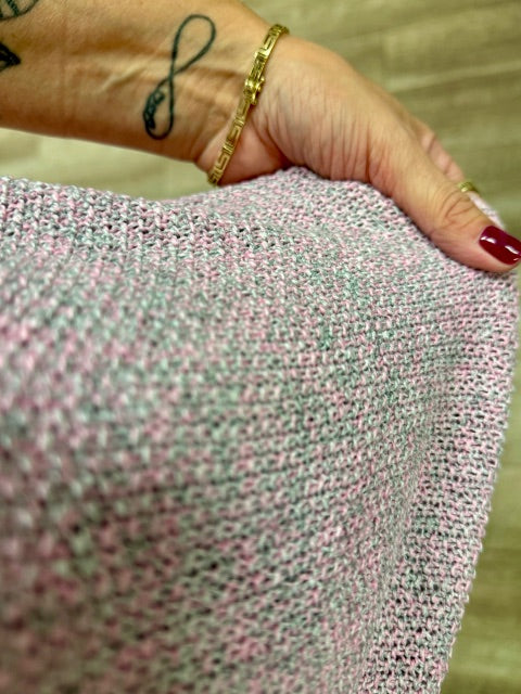Center Seam Short Sleeve Sweater in Pink Grey