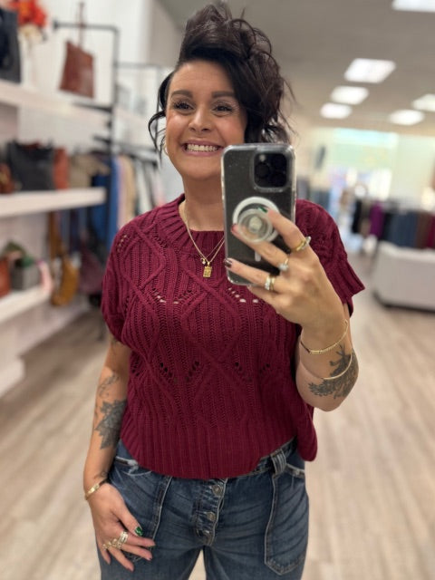 Cable Knit Short Sleeve Sweater in Cabernet
