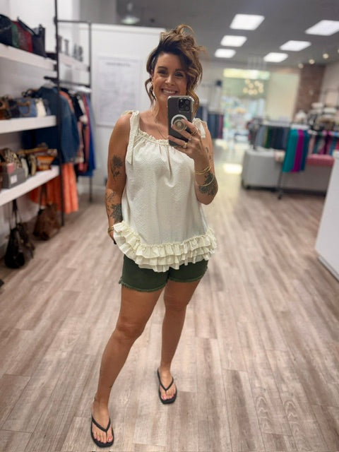 The Go Anywhere Shorts in Dark Olive