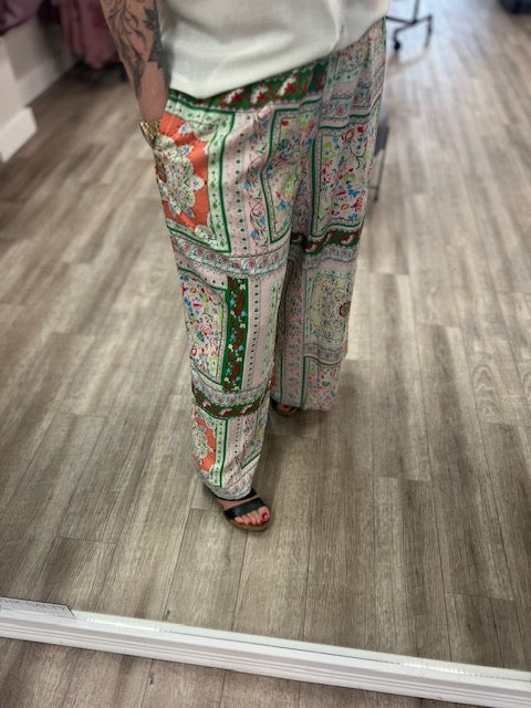 Carf Printed Peach Pants in Pear Green