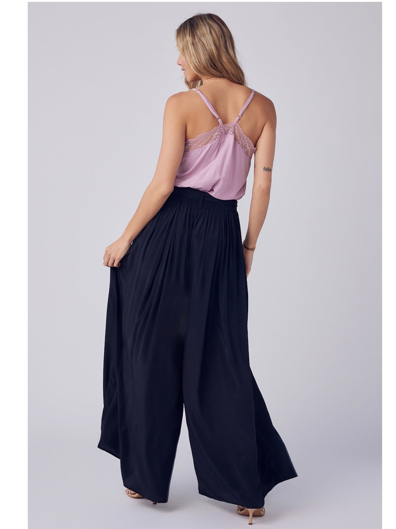Flowy Wide Leg Pants in Black