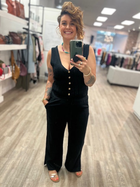 Button Down Sweater Vest in Black