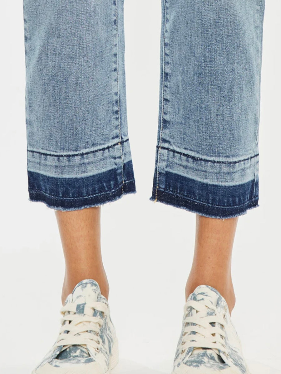 Georgina High Rise Slim Straight in Medium Wash