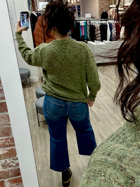 Mailene High Rise Crop Wide Leg in Dark