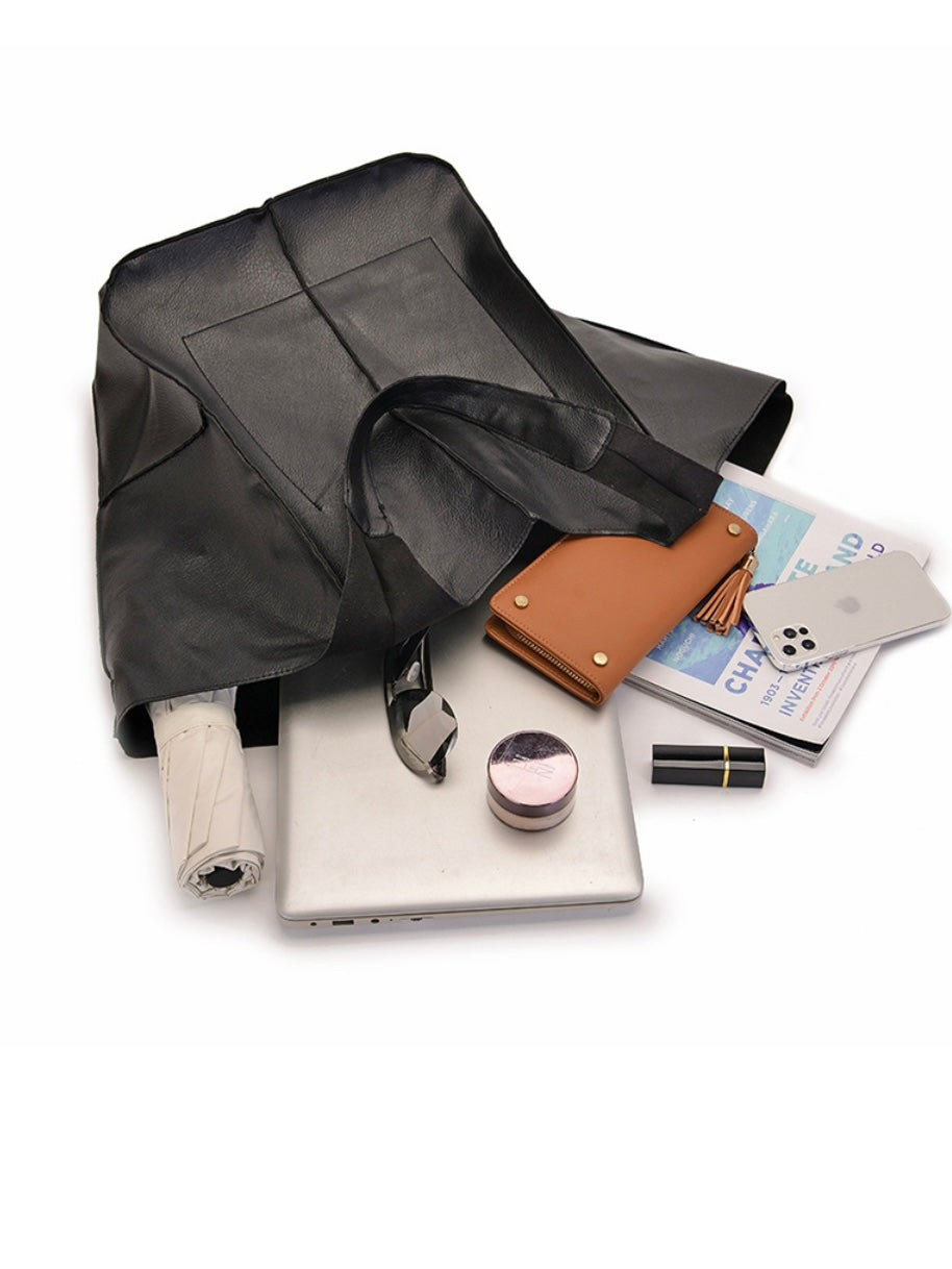 Oversized Large Capacity in Black and Olive