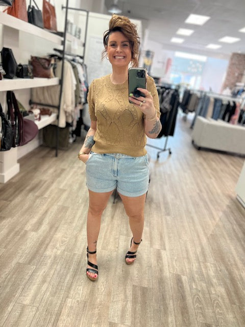 Short Sleeved Knit Top in Latte