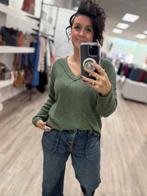 Ribbed V-Neck Drop Shoulder Top in Dark Olive