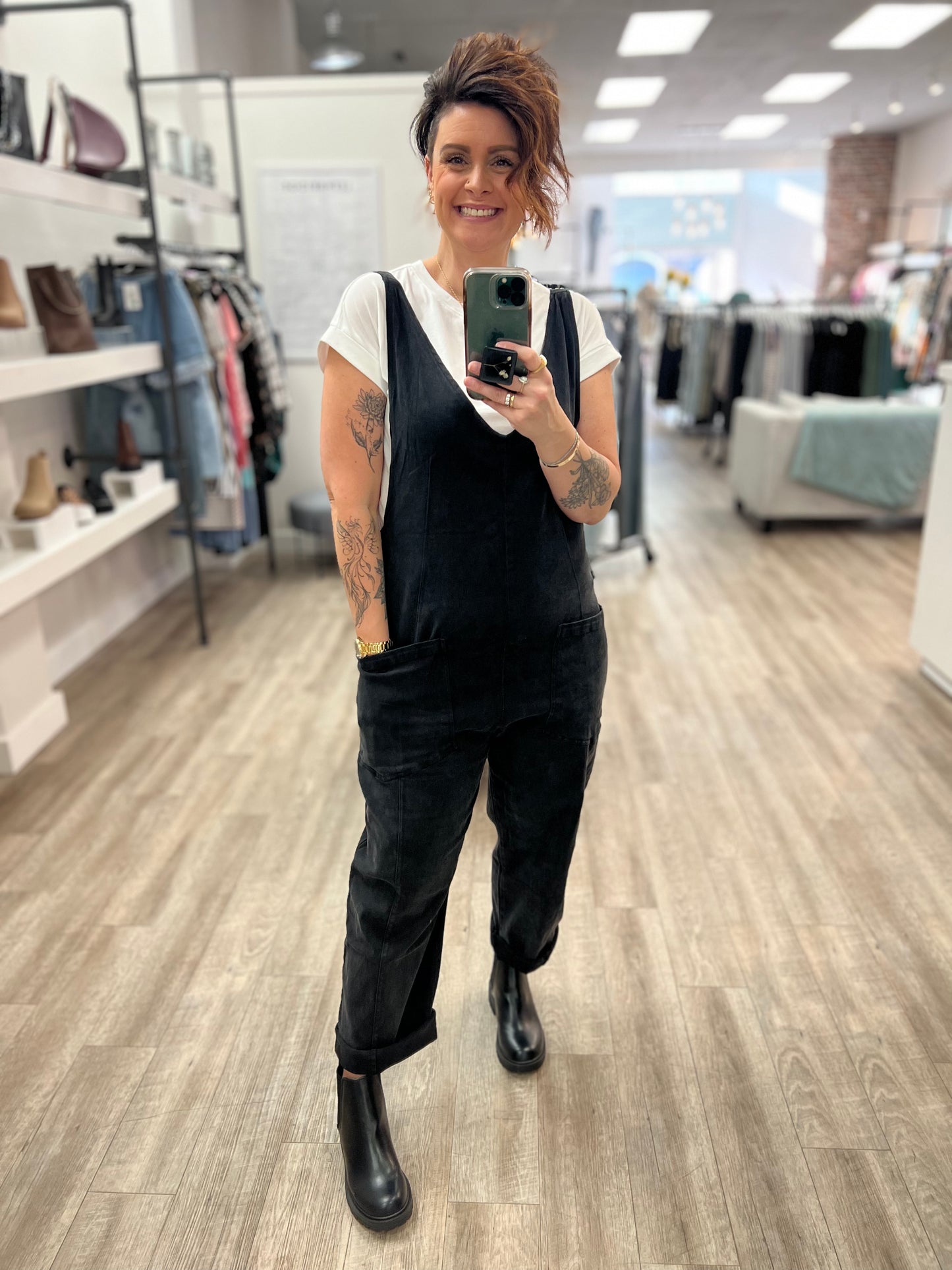 Baggy Jumpsuit With Pockets in Black