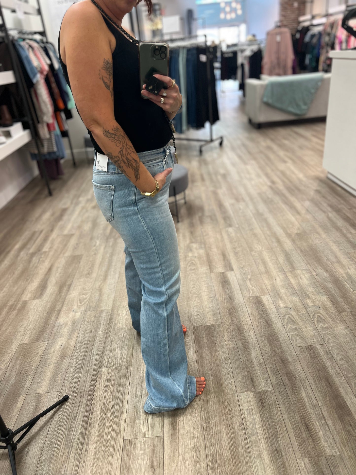 The Juliany High Rise Flare Jeans