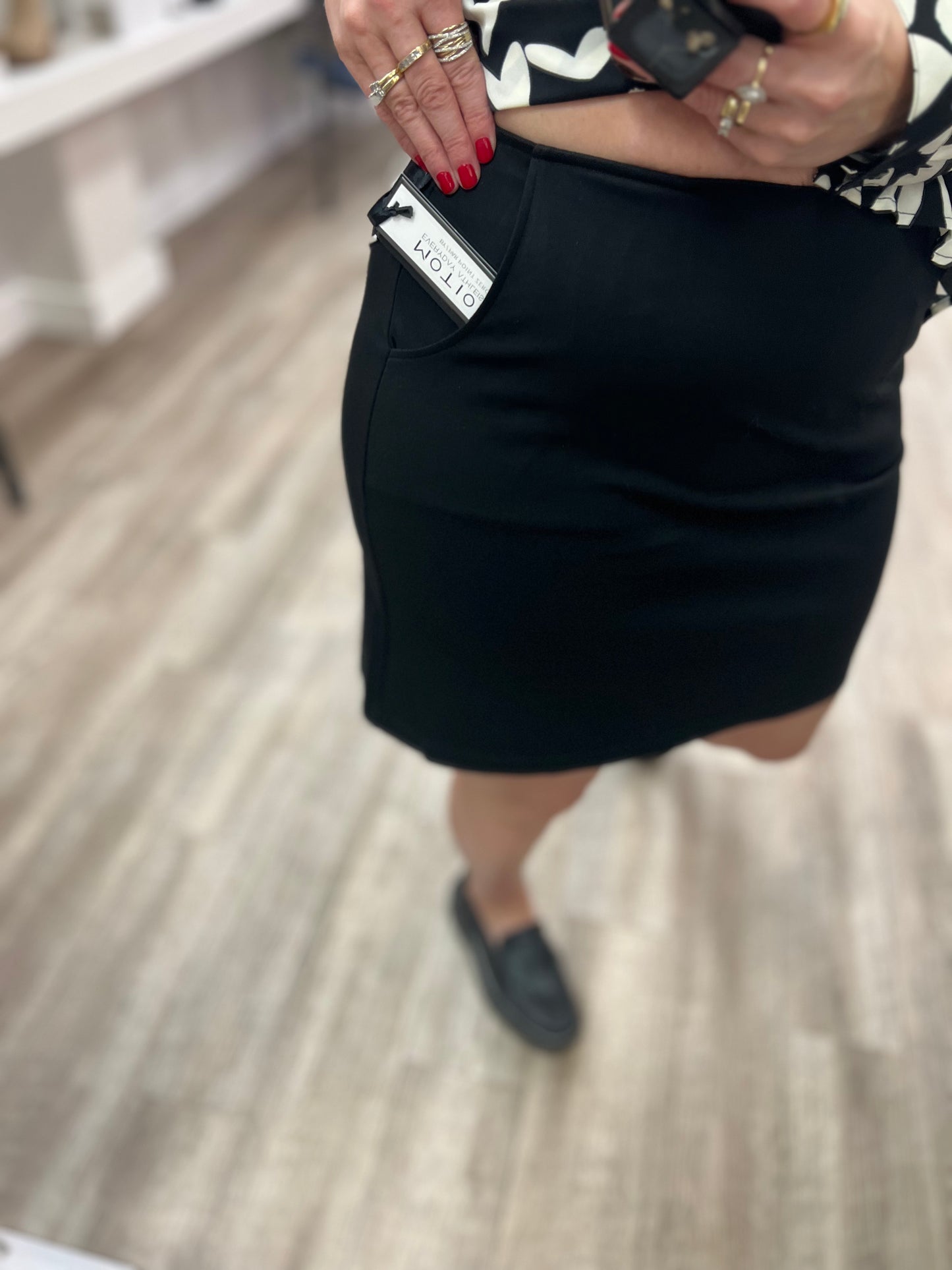 Black Skirt with Pockets