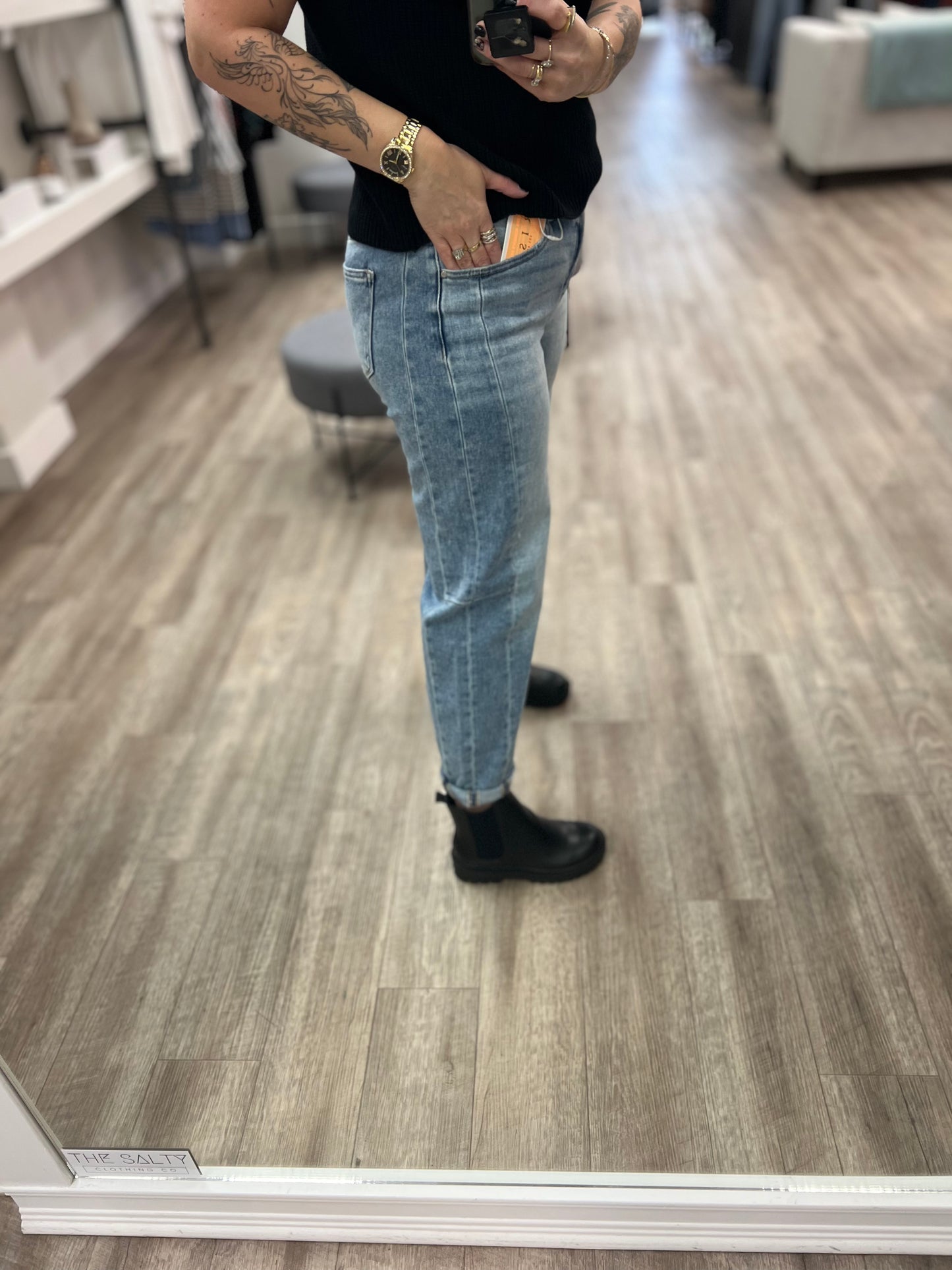 High Rise Barrel Jeans in Medium