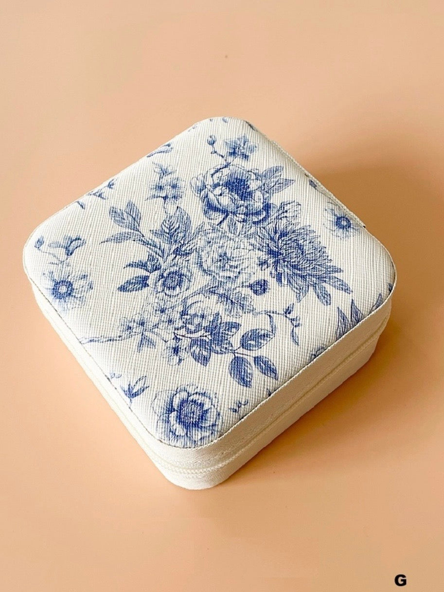 Pattern Jewelry Organizer Case