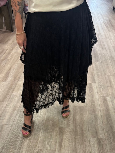 Lace Tier Midi Skirt in Black