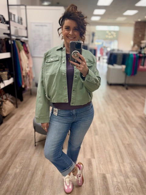 The Cloud Cropped Jacket in Ivy Green