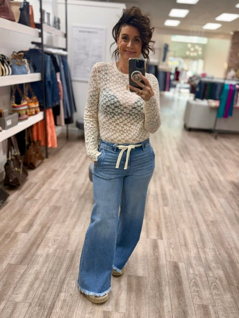 The Ivory Texture Top in Ecru
