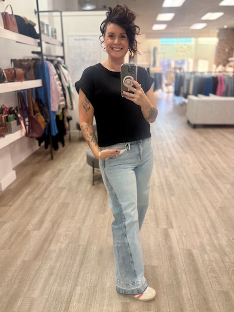 Short Sleeve Crew Neck Sweater in Black