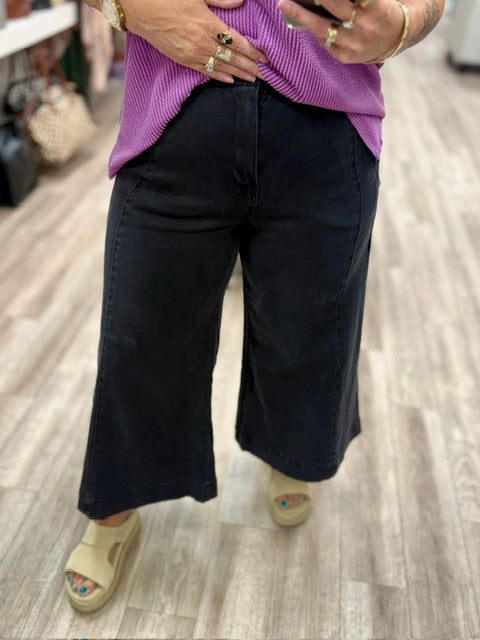 Shadow Lane Gauchos in Black