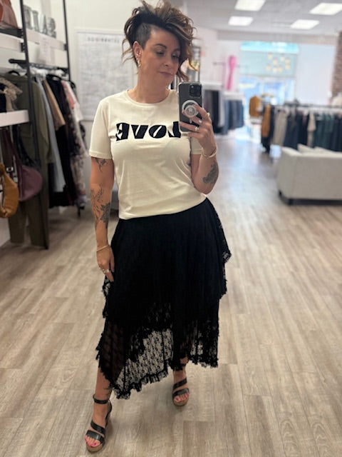 Love T-Shirt in White Cap