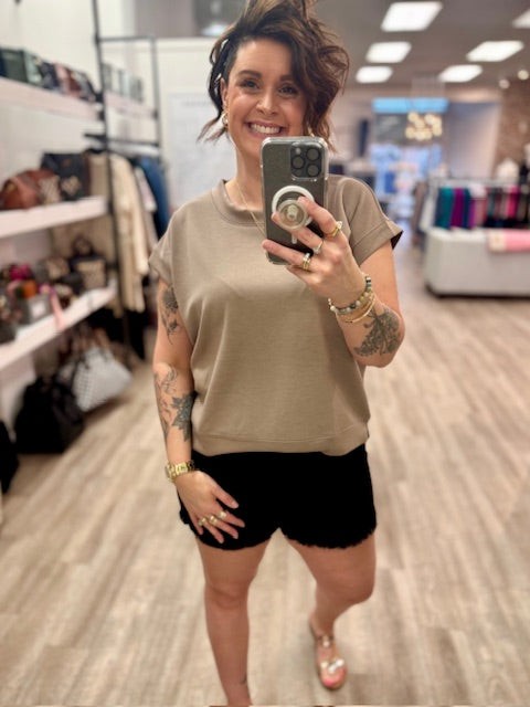 Scuba Short Sleeve Sweatshirt in Cocoa