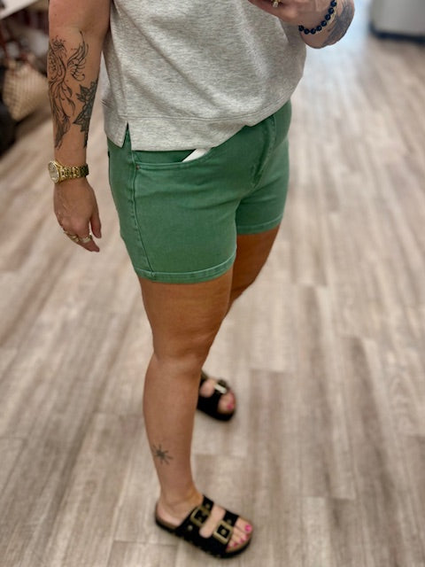 Warm Breeze Shorts in Olive