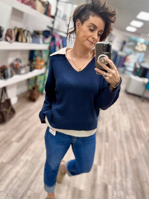 The Contrast Club Sweater in Navy