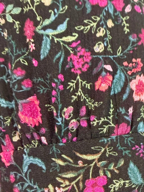 Raspberry Vine Dress in Black