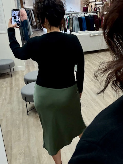 The Gold Kiss Cardigan in Black