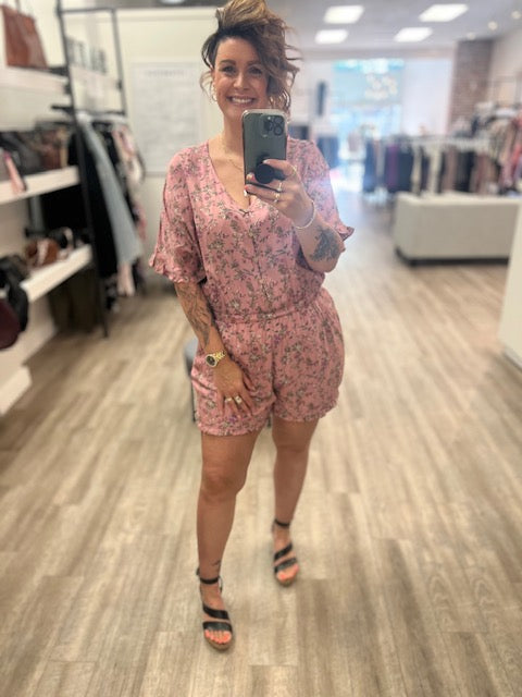 Never Let You Go Floral Romper in Mauve