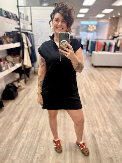 Textured Quarter Zipper Dress in Black
