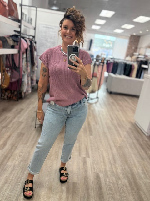 Oversized Crew Neck Sweater Vest in Light Rose