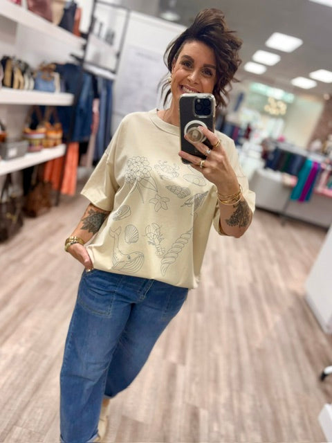 The Postcard Tee in Natural