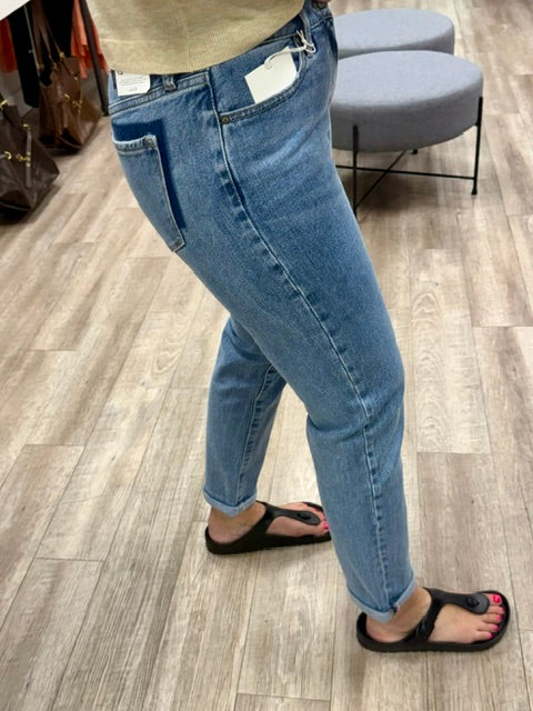 Kancan Hayden Mid Rise Slim Boyfriend Jeans