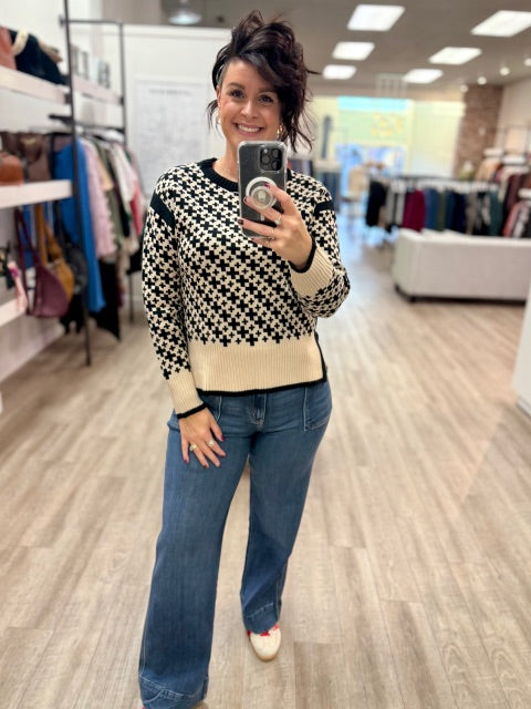 Nordic Cross Pullover in Black