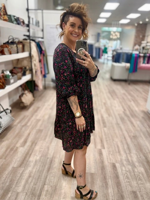 Raspberry Vine Dress in Black
