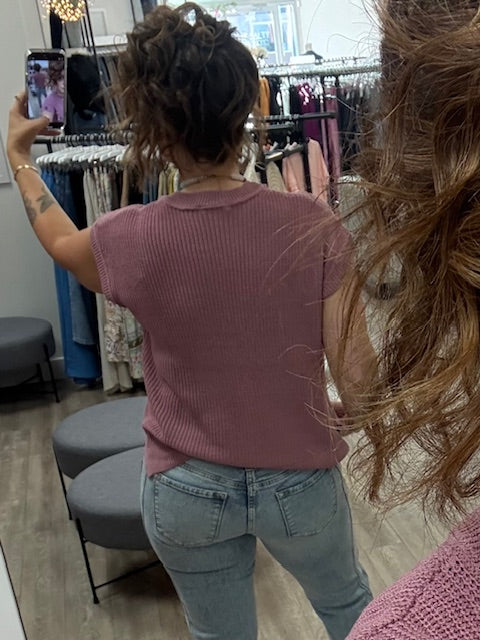 Oversized Crew Neck Sweater Vest in Light Rose