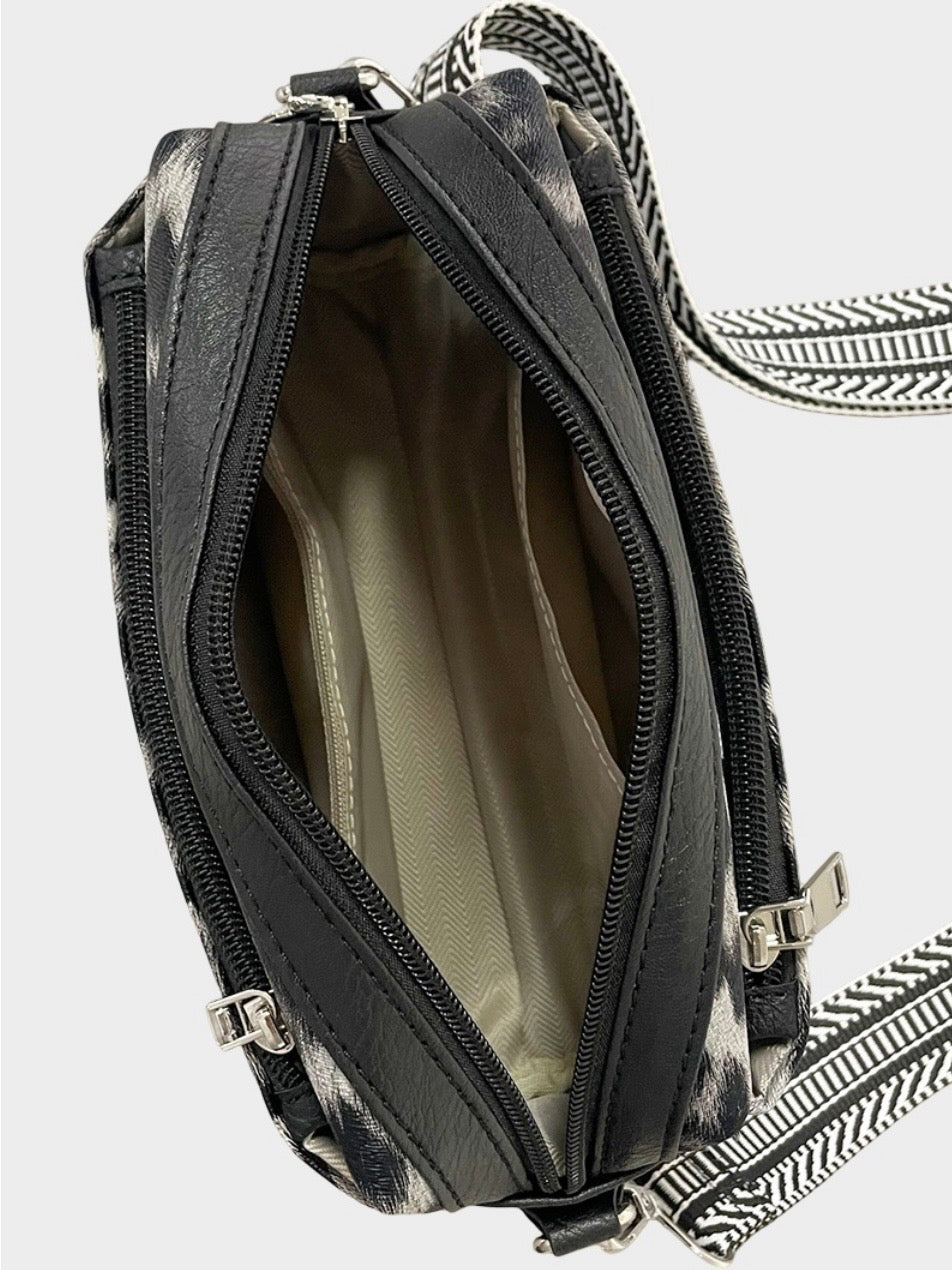 Animal Pattern Crossbody Camera Bag