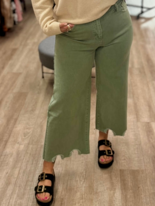 Savie Cropped Wide Leg Jeans in Olive