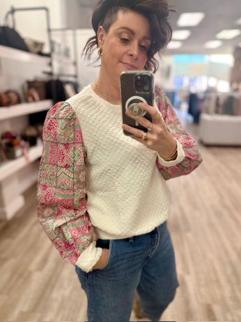 Pattern Sleeves Quilted Light Top in Rose