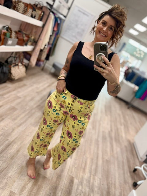 Boho Blooms Crops in Lemon