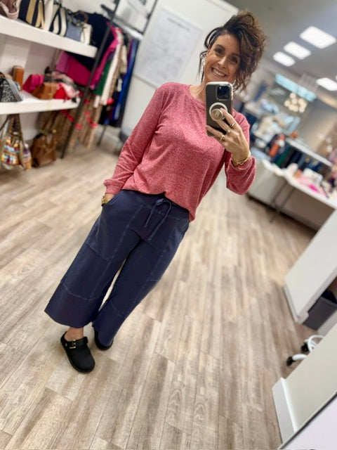 The Off Duty Pant in Blackberry