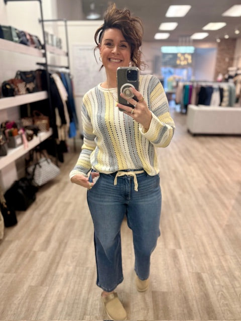 Keola Long Sleeve Crew Neck in Beach Blue Yellow