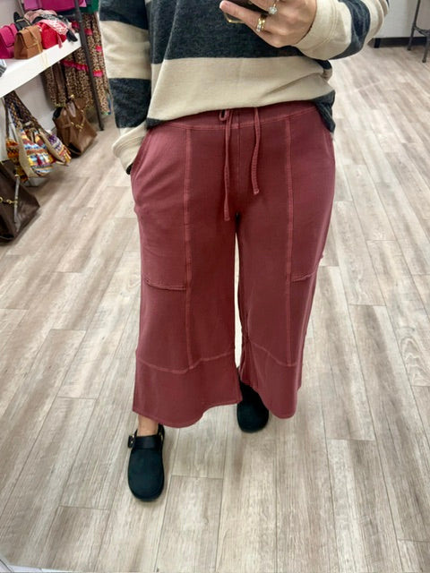 The Off Duty Pant in Dark Rust